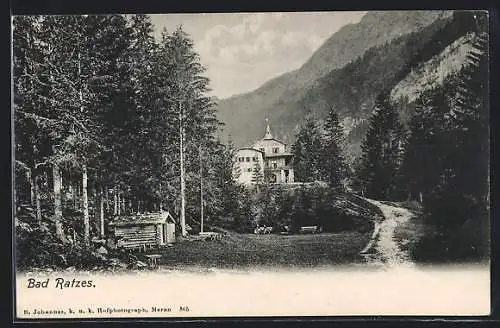 AK Bad Ratzes, Gasthaus im Grünen mit Bergpanorama