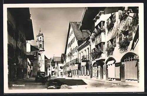 AK Mittenwald, Strassenpartie mit Geschäften