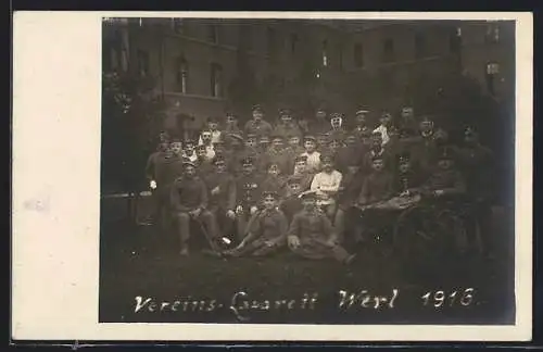 Foto-AK Werl, Vereins-Lazarett 1916, Gruppenfoto