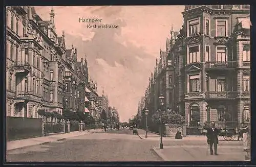 AK Hannover, Kestnerstrasse mit Passanten