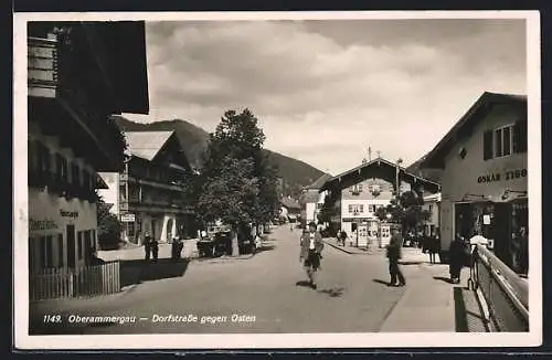 AK Oberammergau, Dorfstrasse gegen Osten