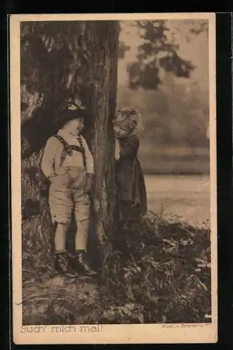 AK Deutscher Verein für Säuglingsfürsorge 1916 e.V., Such` mich mal!, Kinderpaar an einem Baum