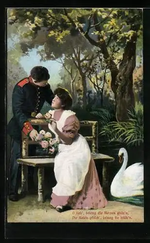 AK O lieb` so lang die Herzen glüh`n, die Rosen pflück`, solang sie blüh`n..., Soldat mit Dienstmädchen