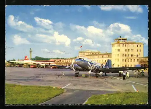 AK Düsseldorf, Flugzeuge auf dem Flughafen