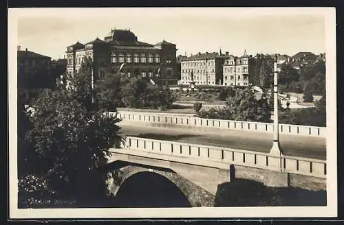 AK Weimar / Thür., Partie am Viadukt