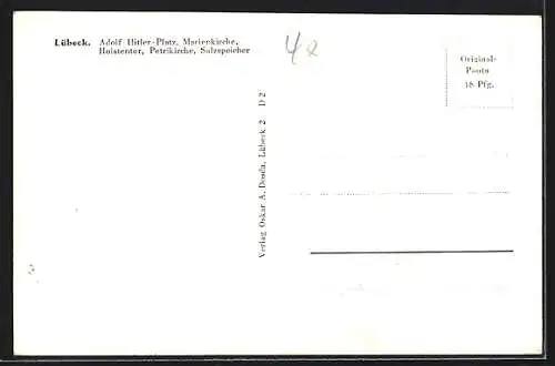 AK Lübeck, Platz mit Marienkirche, Holstentor, Petrikirche und Salzspeicher