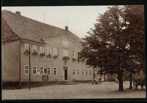 Fotografie Otto Blaubach, Naumburg, Ansicht Gebesee, Rathaus und Ratskeller