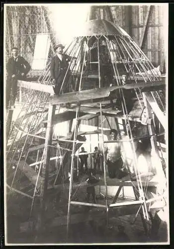 Fotografie Luftschiffbau, Konstruktion des Rahmen's - Skelett für ein Starrluftschiff