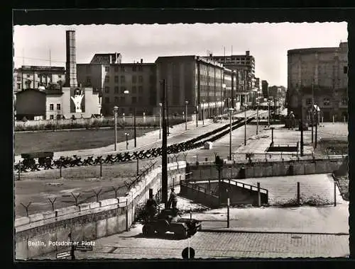 AK Berlin-Tiergarten, Potsdamer Platz mit Mauer