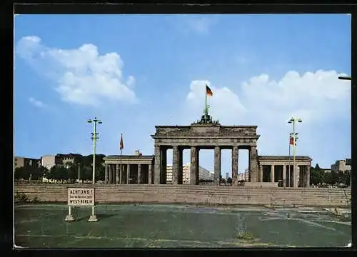 AK Berlin, Brandenburger Tor hinter der Mauer