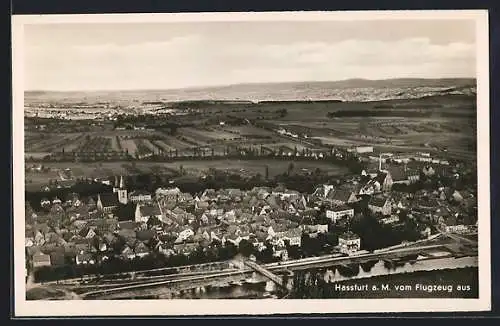 AK Hassfurt / Main, Flugzeugaufnahme des Ortes