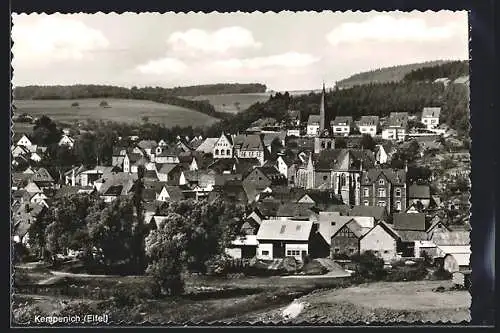 AK Kempenich /Eifel, Kirche im Ortsbild