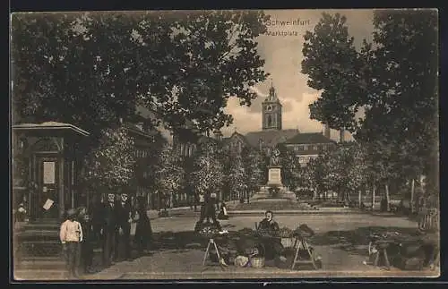 AK Schweinfurt, Denkmal auf dem Marktplatz