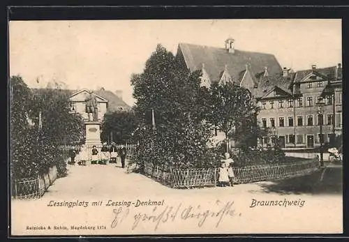 AK Braunschweig, Lessingplatz mit Lessing-Denkmal