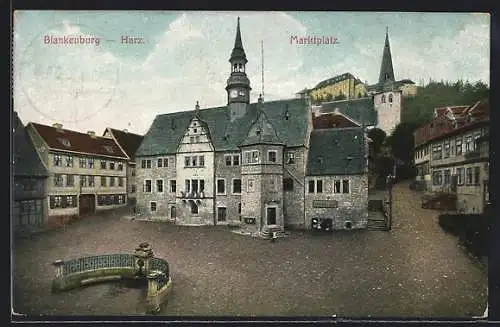 AK Blankenburg / Harz, Marktplatz mit Rathaus und Schloss