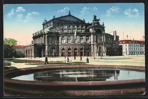 AK Dresden, Blick zum Kgl. Opernhaus