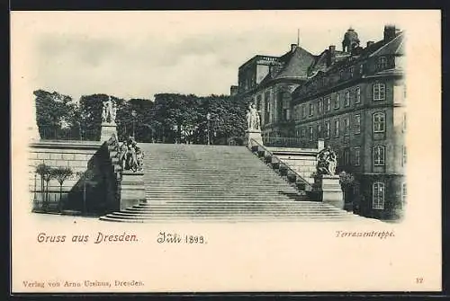 AK Dresden, Terrassentreppe mit Skulpturen