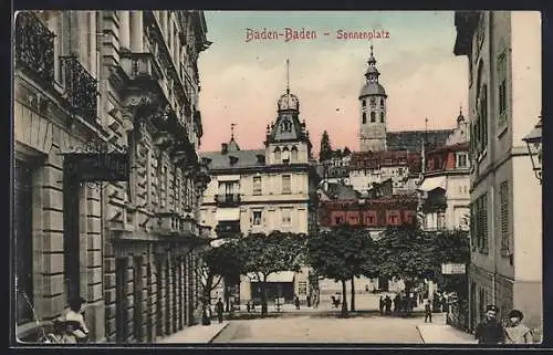 AK Baden-Baden, Central Hotel mit Strasse zum Sonnenplatz