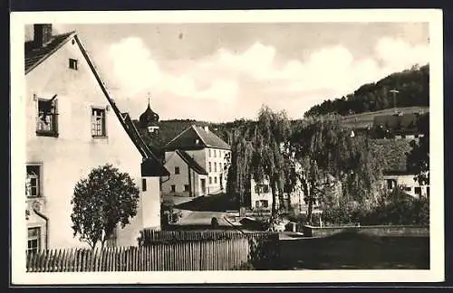 AK Blumberg /Baden, Partie am Gänseliesel-Brunnen