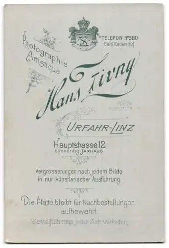 Fotografie Hans Zivny, Linz-Urfahr, Hauptstrasse 12, Bürgerliche Dame im schwarzen Kleid