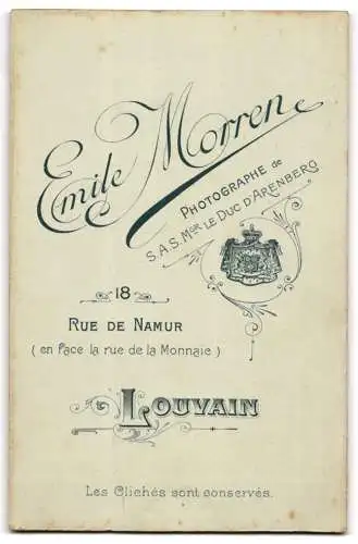 Fotografie Emile Morren, Louvain, Rue de Namur 18, Bürgerliche Familie, Älterer Herr mit Gehstock