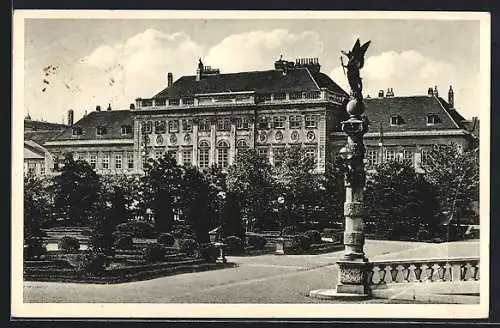 AK Wien, Wiener Messe, Messepalast mit Anlagen und Skulpturensäule