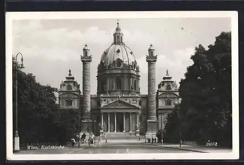 AK Wien, Karlskirche mit Strassenpartie