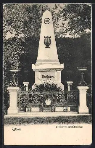 AK Wien, Blick auf das Beethoven-Grabdenkmal auf dem Zentralfriedhof