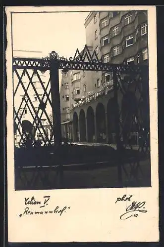 AK Wien, Blick auf den Reumannhof