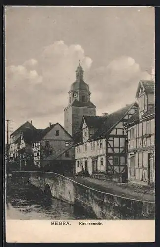 AK Bebra / Hessen, Strassenpartie mit Blick zur Kirche