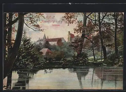 AK Ilsenburg /Harz, Blick über den See zum Schloss