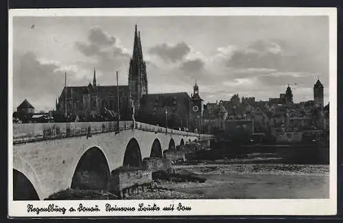 AK Regensburg /Donau, Brücke mit Dom