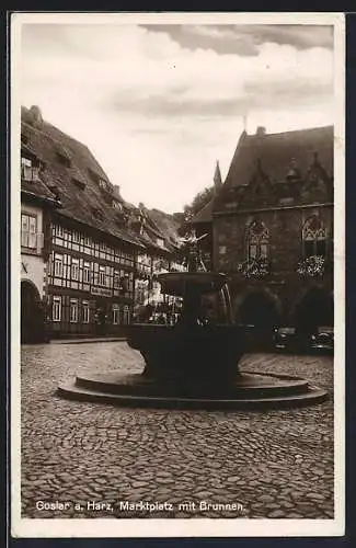 AK Goslar a. Harz, Marktplatz mit Brunnen
