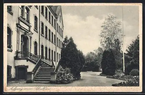 AK Neuendettelsau, Mädchenlyzeum und Höhere Mädchenschule der Diakonissenanstalt, Aufgang zum Schulhaus