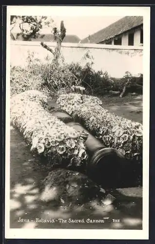 AK Batavia /Java, The Sacred Cannon