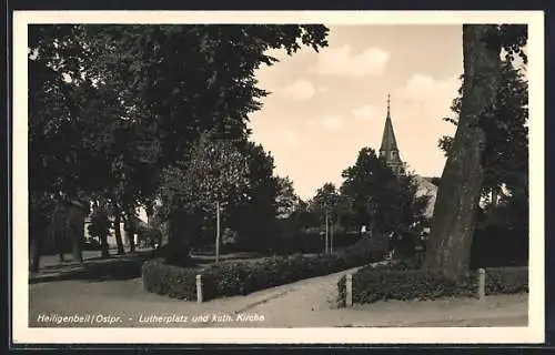 AK Heiligenbeil, Lutherplatz und kath. Kirche