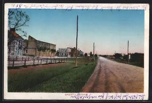 AK Brest-Litowsk, Landstrasse mit zerstörten Häusern
