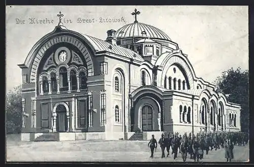 AK Brest-Litowsk, Kirche mit Soldaten