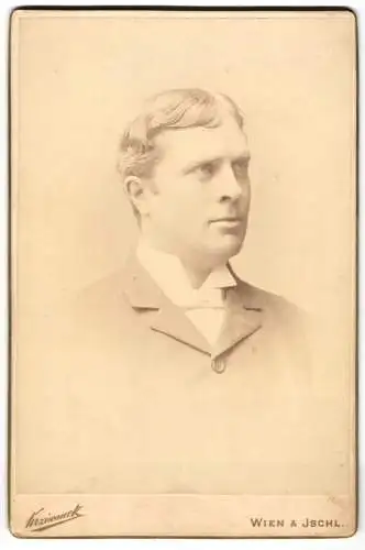 Fotografie R. Krziwanek, Ischl, Portrait Schauspieler Max Devrient, Rückseite mit Autograph, 1893