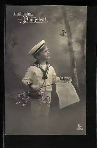 Foto-AK L.J. & F.F. Nr. 5527 /4: Junge im Matrosenanzug fängt Schmetterlinge, Pfingstgruss