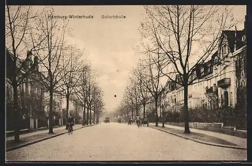 AK Hamburg-Winterhude, Wohnhäuser mit Radfahrer in der Gellertstrasse