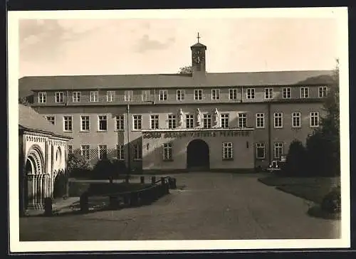 AK Maria Laach, Pfortenhaus