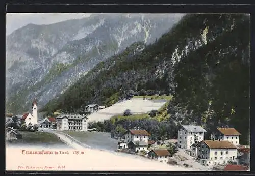 AK Franzensfeste in Tirol, Strassenpartie mit Kirche