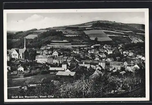 AK Waxweiler /Eifel, Totalansicht mit Feldern aus der Vogelschau