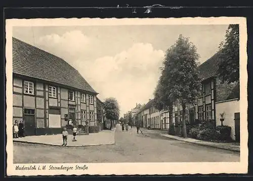 AK Wadersloh, Stromberger Strasse mit Personen