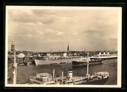 AK Hamburg, Wilhelm Gustloff und Cap Arcona im Hafen