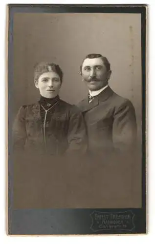 Fotografie Ernst Tremper, Hannover, Cellerstr. 19, Elegantes bürgerliches Ehepaar