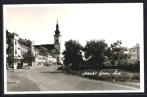 AK Gnas, Strasse im Ortskern mit Kirche