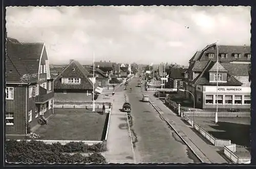 AK Wenningstedt auf Sylt, Berthin-Bleeg-Strasse mit Hotel Hammerich