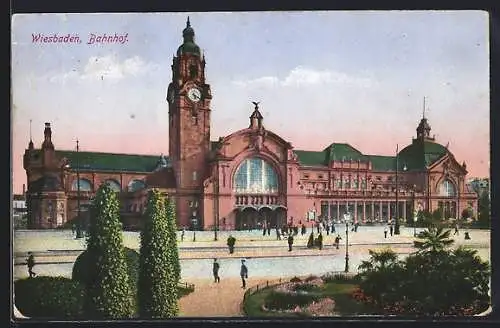 AK Wiesbaden, Blick zum Bahnhof